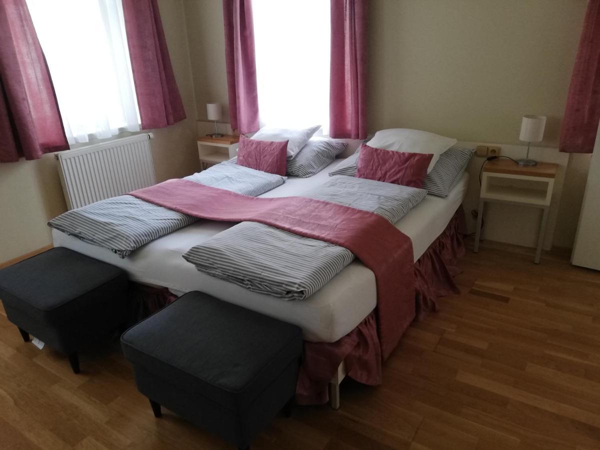 Penzion Lipa Krásná Lípa Exteriör bild
