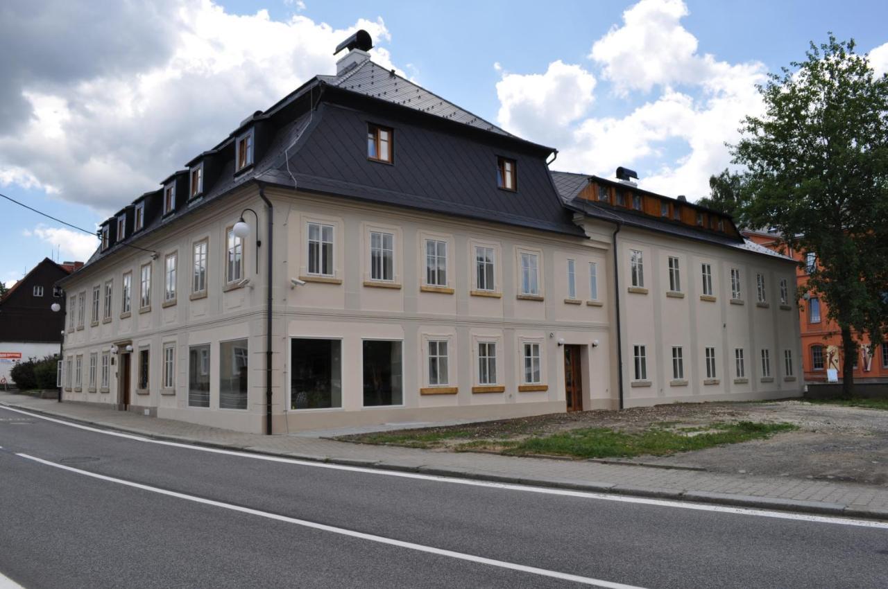 Penzion Lipa Krásná Lípa Exteriör bild